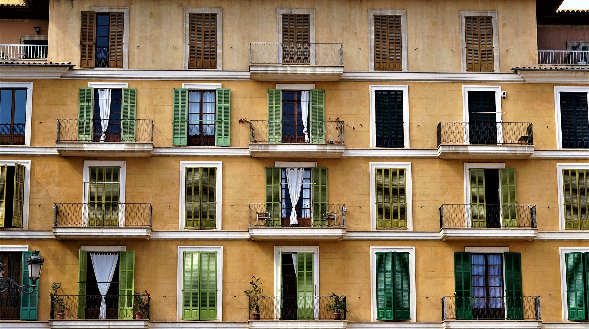 Delimitació provisional de les zones aptes per a la comercialització d'estades turístiques en habitatges d'ús residencial